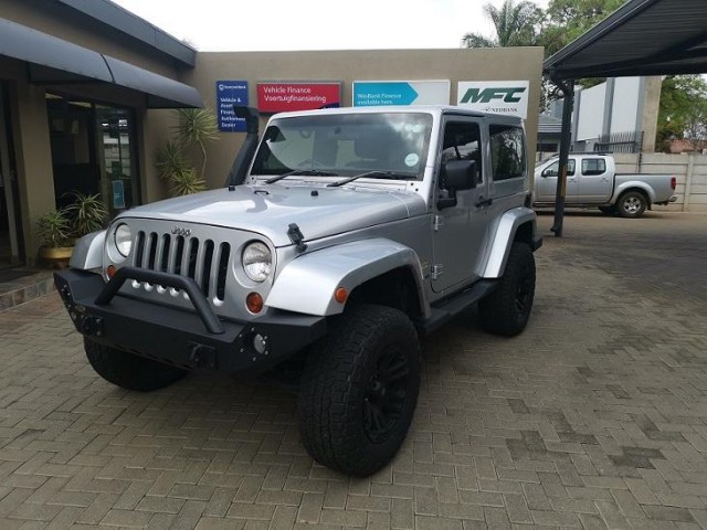 BUY JEEP WRANGLER UNLTD SAHARA 3.6 V6 2012, WesBank