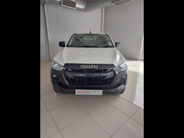 BUY ISUZU D-MAX 2023 1.9 DDI HR L D/C P/U, WesBank