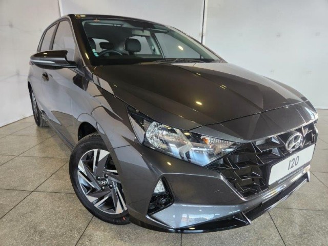 BUY HYUNDAI I20 1.2 FLUID 2024, WesBank