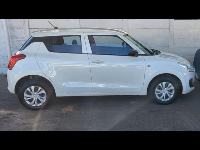 BUY SUZUKI SWIFT 2022 1.2 GA, WesBank