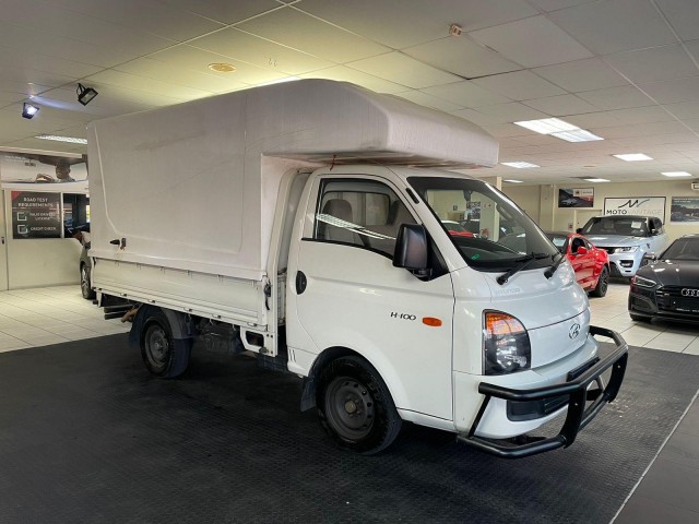 BUY HYUNDAI H-100 BAKKIE 2.6D DECK (AIRCON) 2016, WesBank