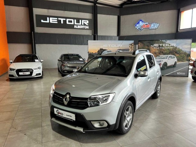 BUY RENAULT SANDERO 2021 0.9 TURBO STEPWAY TECHROAD, WesBank