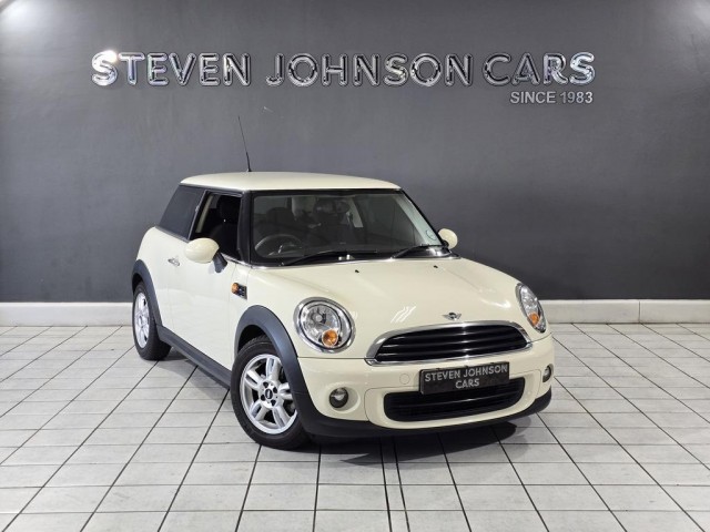 BUY MINI MINI ONE 2013 MINI ONE 1.6 A/T, WesBank
