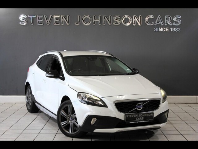 BUY VOLVO V40 2014 V40 CC T4 EXCEL POWERSHIFT, WesBank