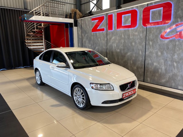 BUY VOLVO S40 2007 T5 A/T, WesBank