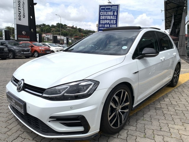 BUY VOLKSWAGEN GOLF VII 2018 GOLF VII 1.0 TSI COMFORTLINE, WesBank