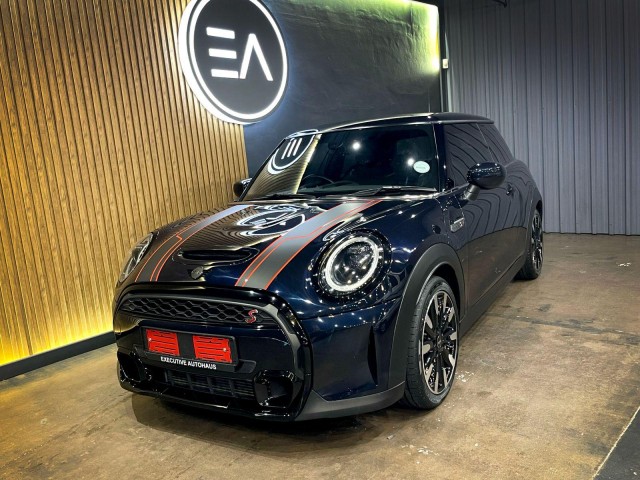 BUY MINI COOPER 2022 S A/T, WesBank