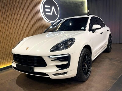 2017 Porsche Macan