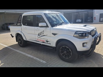 2025 Mahindra Pik-up Double Cab