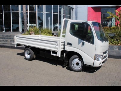 2022 Hino 200 Series