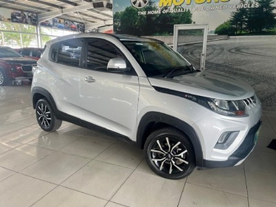 2021 Mahindra Kuv100