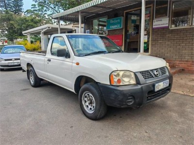 2010 Nissan Np300