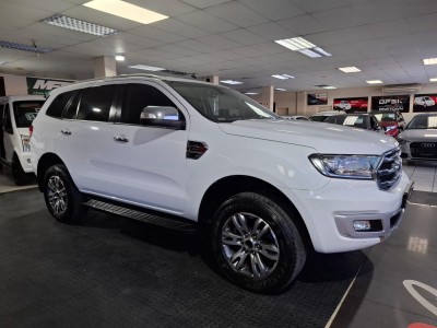 2020 Ford Everest