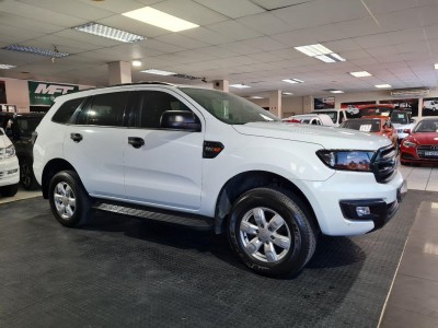 2017 Ford Everest