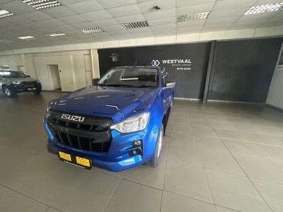 2025 Isuzu 1.9 Ddi D/cab Hr L A/t