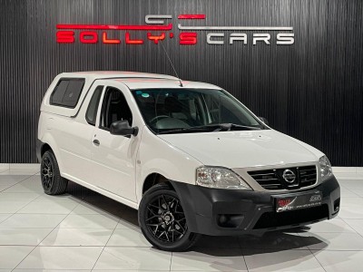 2020 Nissan Np200