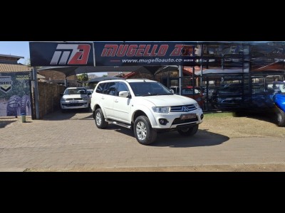 2016 Mitsubishi Pajero