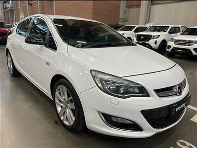 2014 Opel Astra