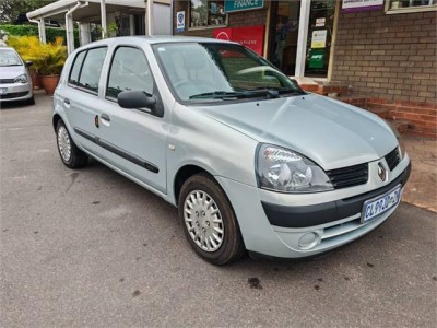 2004 Renault Clio
