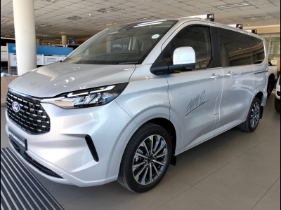 2025 Ford New Tourneo Custom