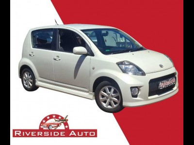 2010 Daihatsu Sirion
