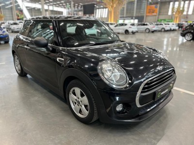 2017 Mini Mini One