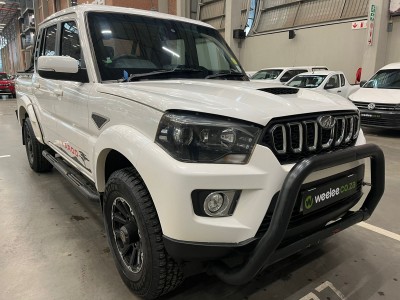 2023 Mahindra Pik Up