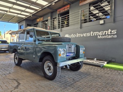 1967 Land Rover 109