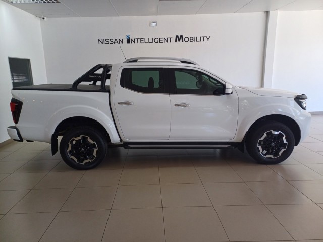 BUY NISSAN NAVARA 2.5DDTI LE/LE PLUS A/T D/C P/U 2025, WesBank