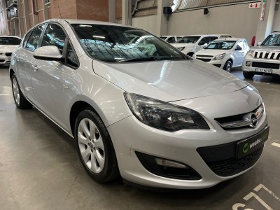 2014 Opel Astra
