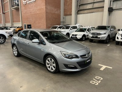 2015 Opel Astra