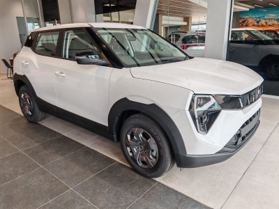 2025 Mahindra Xuv3x0