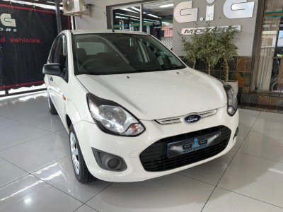 2014 Ford Figo 1