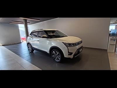 2022 Mahindra Xuv300