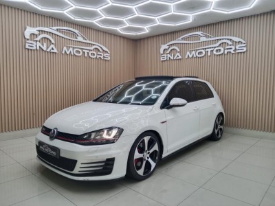 2016 Volkswagen Golf