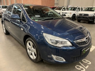 2011 Opel Astra