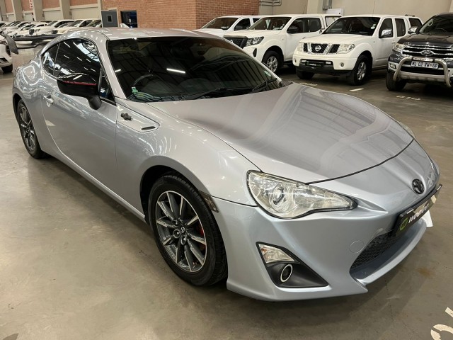 BUY TOYOTA 86 2014 86 2.0, WesBank