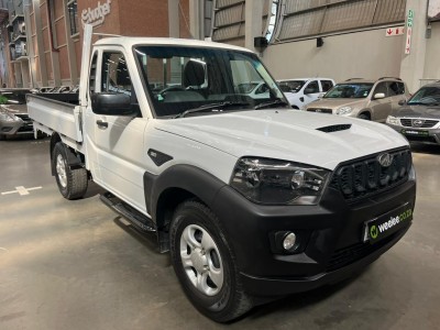 2023 Mahindra Pik Up