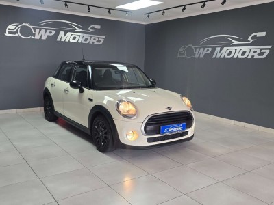 2019 Mini Cooper 5dr